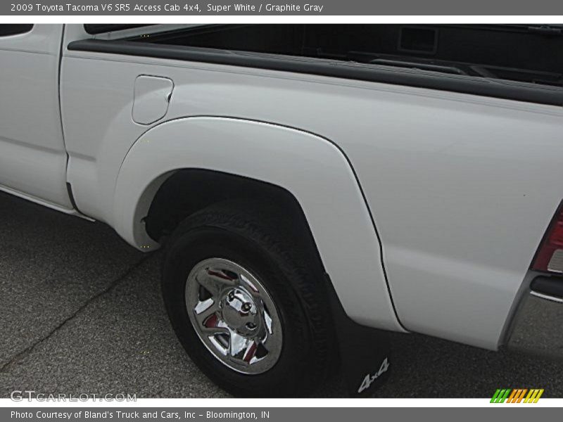 Super White / Graphite Gray 2009 Toyota Tacoma V6 SR5 Access Cab 4x4