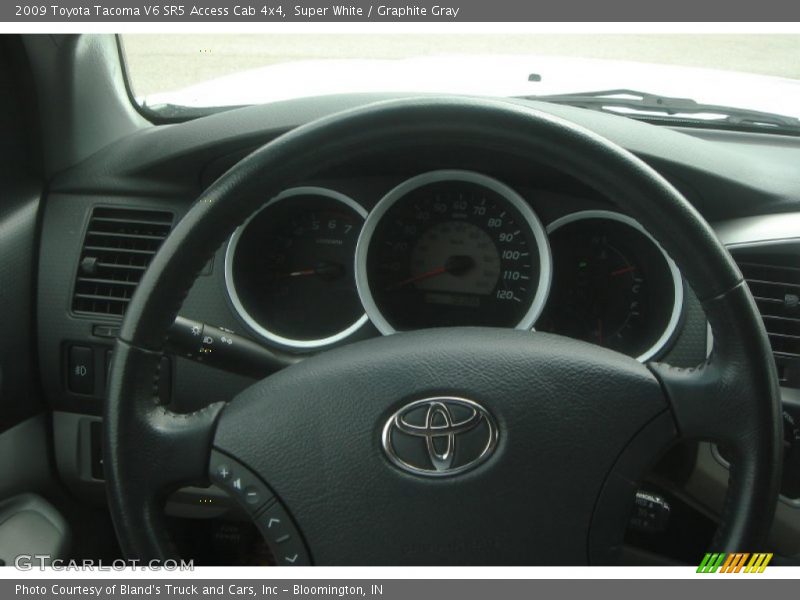 Super White / Graphite Gray 2009 Toyota Tacoma V6 SR5 Access Cab 4x4