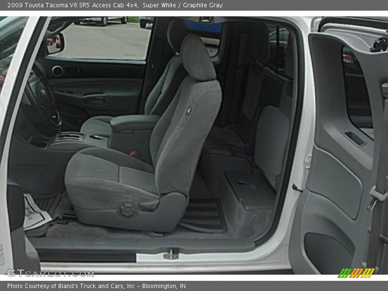 Super White / Graphite Gray 2009 Toyota Tacoma V6 SR5 Access Cab 4x4