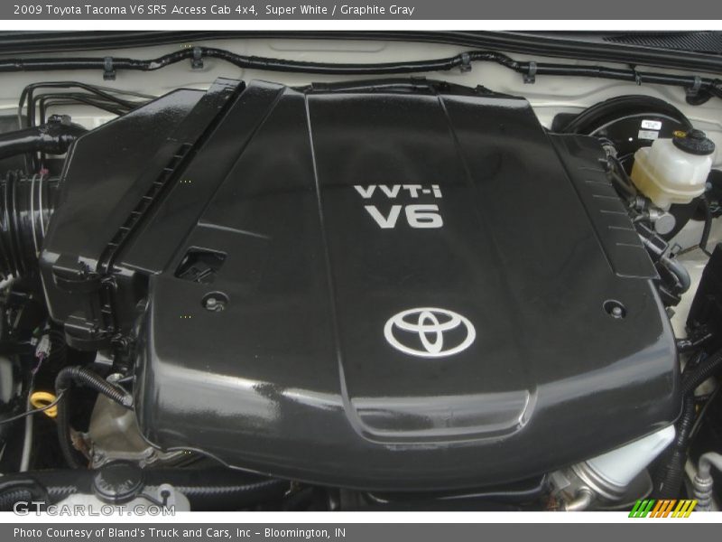 Super White / Graphite Gray 2009 Toyota Tacoma V6 SR5 Access Cab 4x4