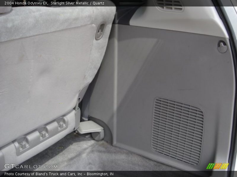 Starlight Silver Metallic / Quartz 2004 Honda Odyssey EX
