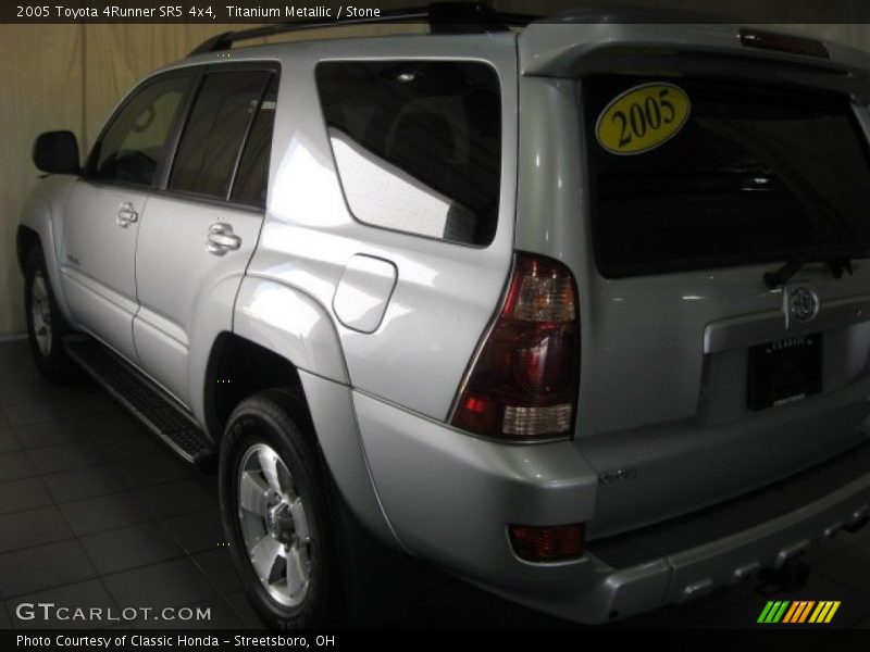 Titanium Metallic / Stone 2005 Toyota 4Runner SR5 4x4