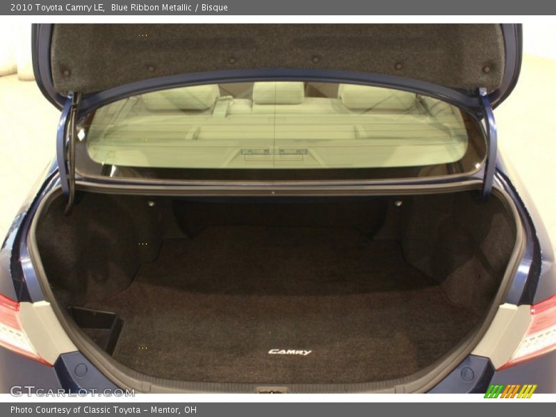 Blue Ribbon Metallic / Bisque 2010 Toyota Camry LE