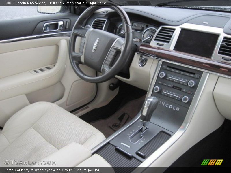 Brilliant Silver Metallic / Light Camel 2009 Lincoln MKS Sedan