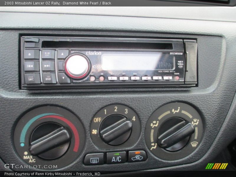 Diamond White Pearl / Black 2003 Mitsubishi Lancer OZ Rally