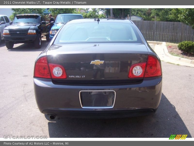 Taupe Gray Metallic / Titanium 2011 Chevrolet Malibu LT