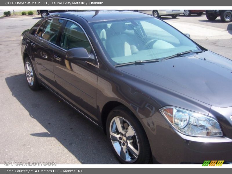 Taupe Gray Metallic / Titanium 2011 Chevrolet Malibu LT