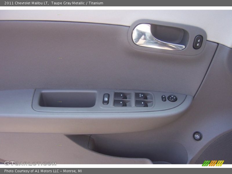Taupe Gray Metallic / Titanium 2011 Chevrolet Malibu LT