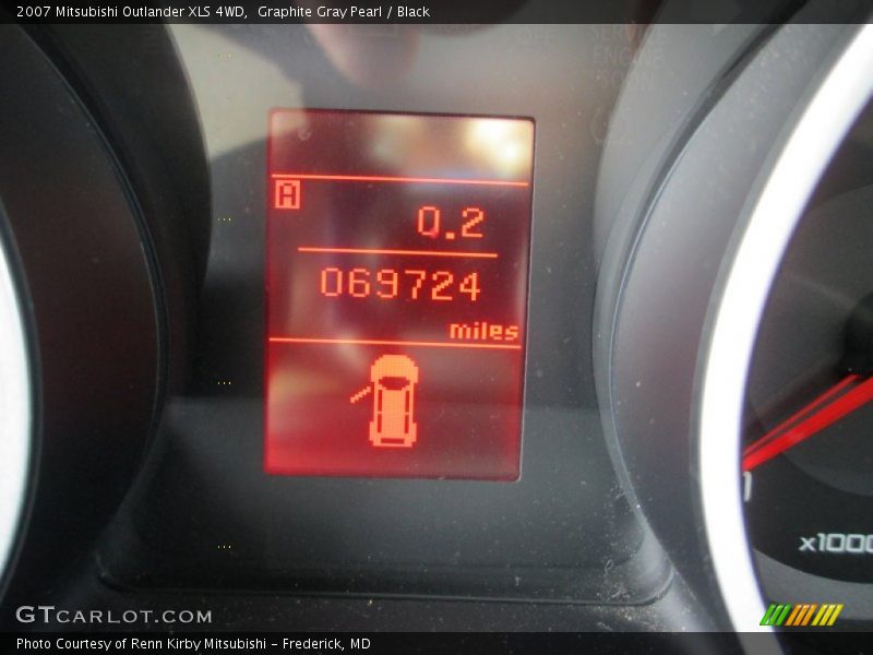 Graphite Gray Pearl / Black 2007 Mitsubishi Outlander XLS 4WD