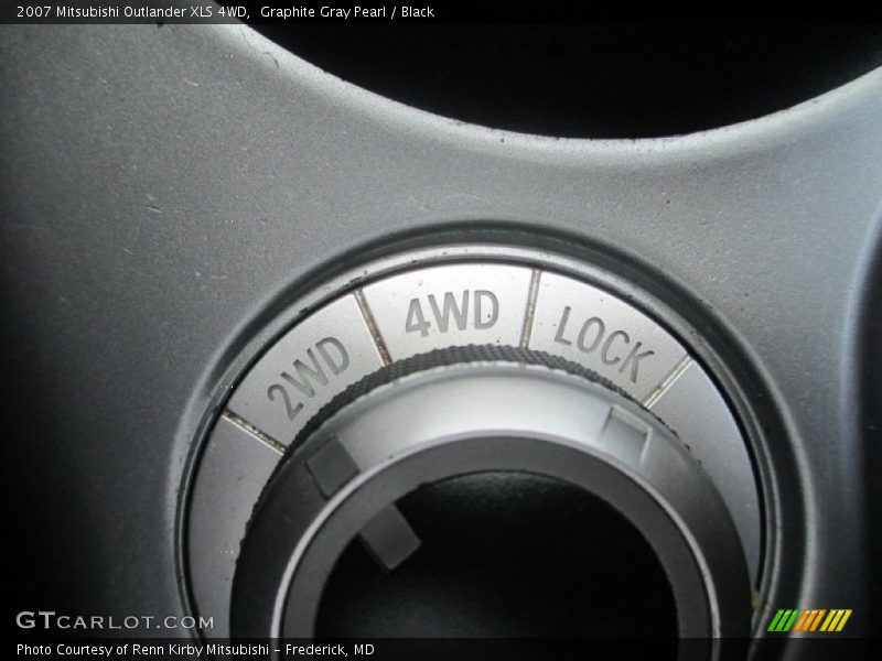 Graphite Gray Pearl / Black 2007 Mitsubishi Outlander XLS 4WD