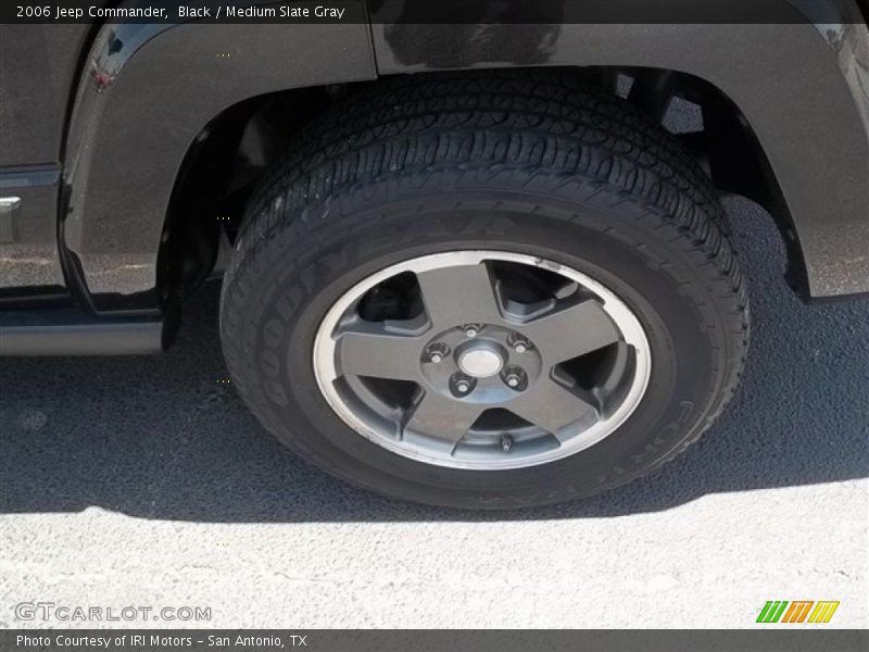 Black / Medium Slate Gray 2006 Jeep Commander