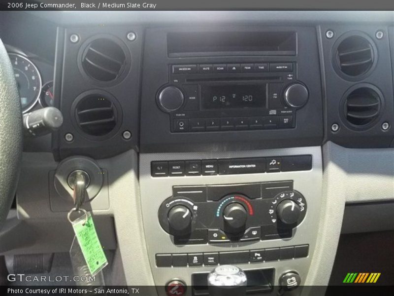 Black / Medium Slate Gray 2006 Jeep Commander