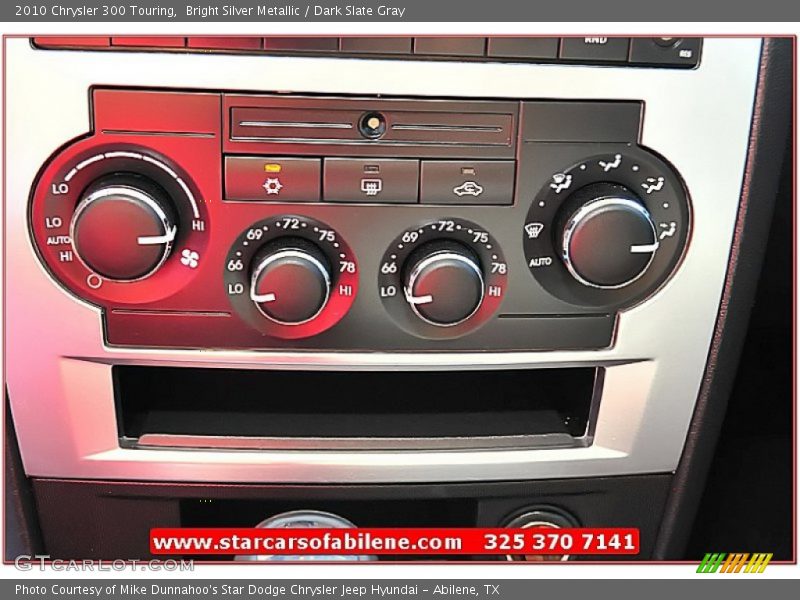 Bright Silver Metallic / Dark Slate Gray 2010 Chrysler 300 Touring