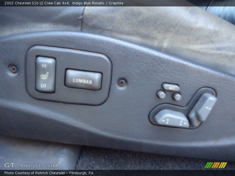 Indigo Blue Metallic / Graphite 2002 Chevrolet S10 LS Crew Cab 4x4