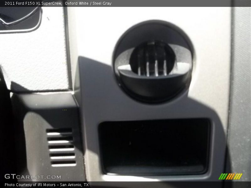 Oxford White / Steel Gray 2011 Ford F150 XL SuperCrew