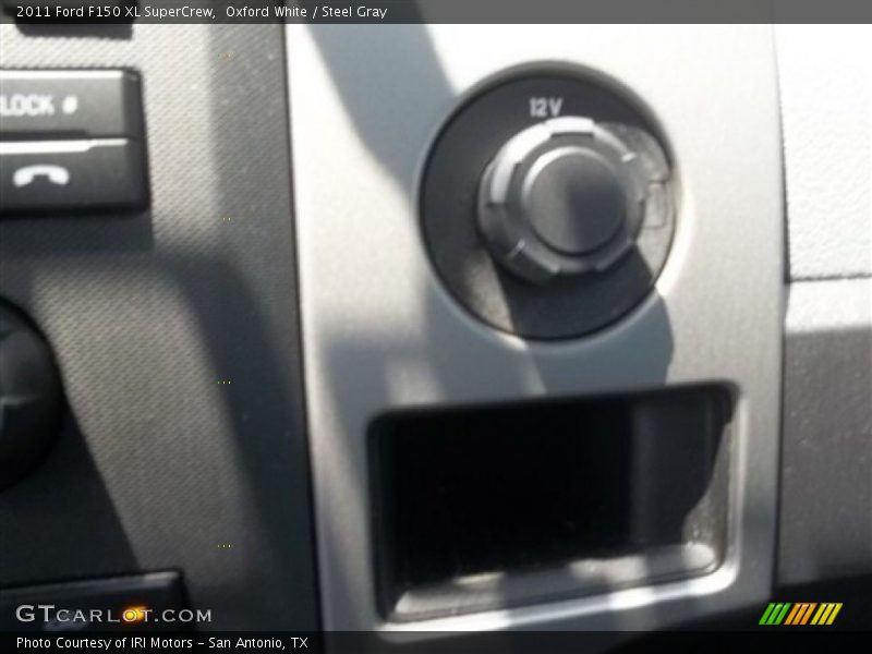 Oxford White / Steel Gray 2011 Ford F150 XL SuperCrew