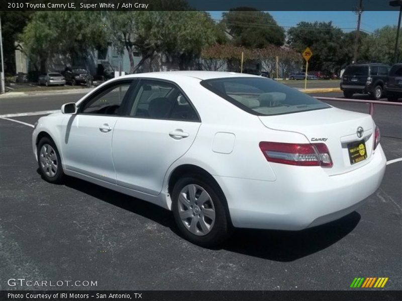 Super White / Ash Gray 2010 Toyota Camry LE