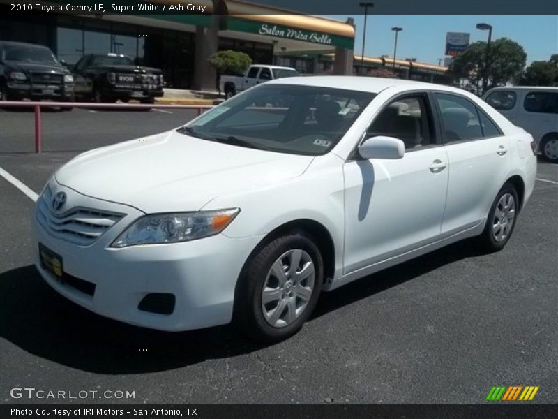 Super White / Ash Gray 2010 Toyota Camry LE