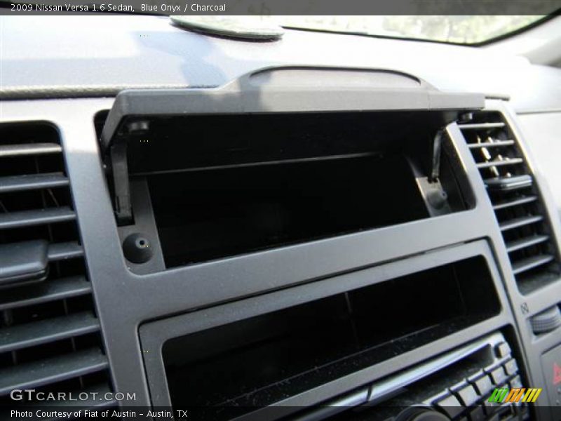 Blue Onyx / Charcoal 2009 Nissan Versa 1.6 Sedan
