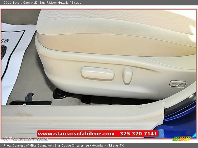 Blue Ribbon Metallic / Bisque 2011 Toyota Camry LE