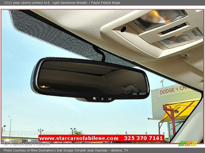 Light Sandstone Metallic / Pastel Pebble Beige 2011 Jeep Liberty Limited 4x4