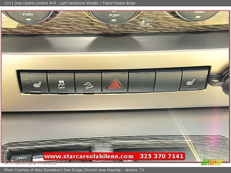 Light Sandstone Metallic / Pastel Pebble Beige 2011 Jeep Liberty Limited 4x4