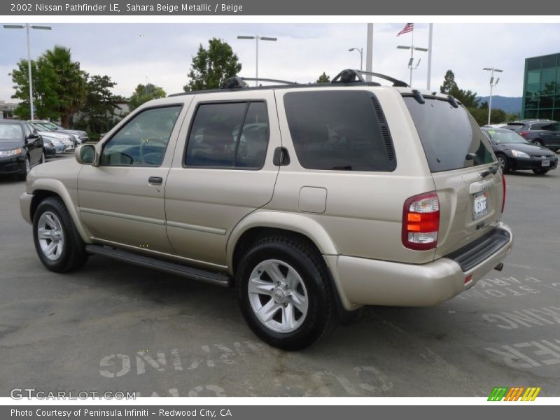 Sahara Beige Metallic / Beige 2002 Nissan Pathfinder LE