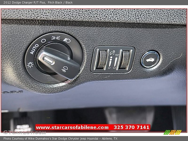 Pitch Black / Black 2012 Dodge Charger R/T Plus