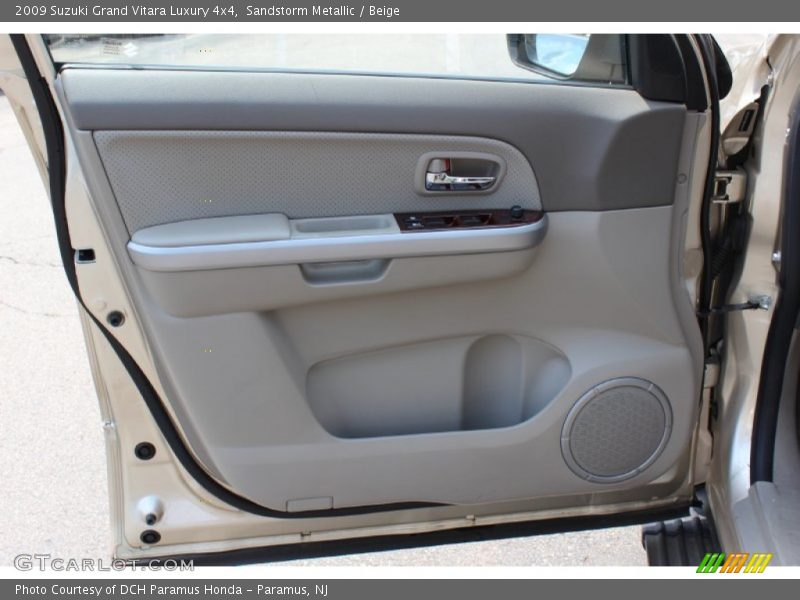 Sandstorm Metallic / Beige 2009 Suzuki Grand Vitara Luxury 4x4