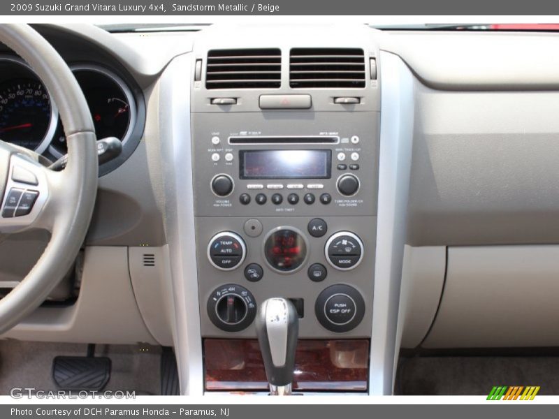 Sandstorm Metallic / Beige 2009 Suzuki Grand Vitara Luxury 4x4