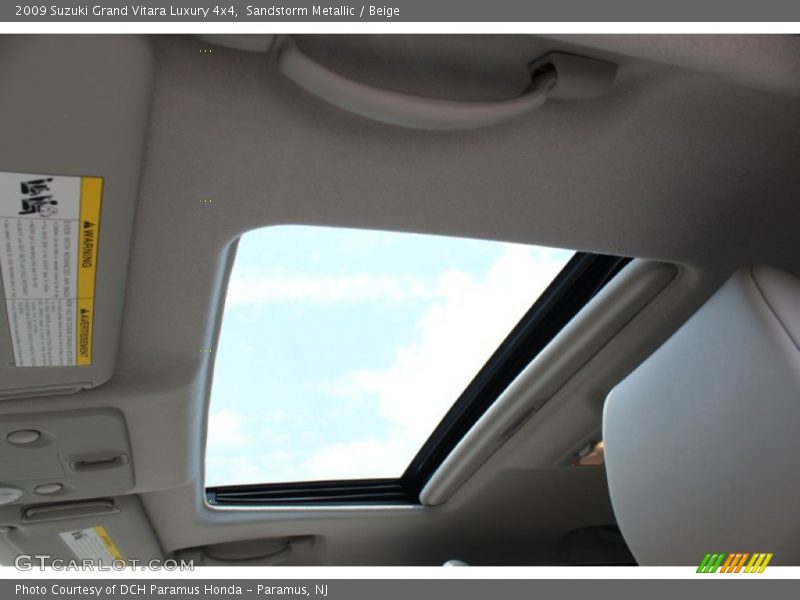 Sandstorm Metallic / Beige 2009 Suzuki Grand Vitara Luxury 4x4