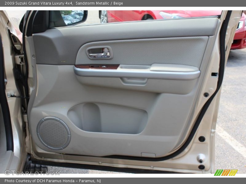 Sandstorm Metallic / Beige 2009 Suzuki Grand Vitara Luxury 4x4
