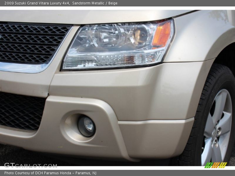 Sandstorm Metallic / Beige 2009 Suzuki Grand Vitara Luxury 4x4