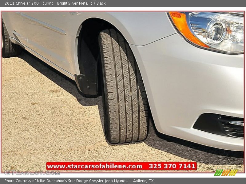 Bright Silver Metallic / Black 2011 Chrysler 200 Touring