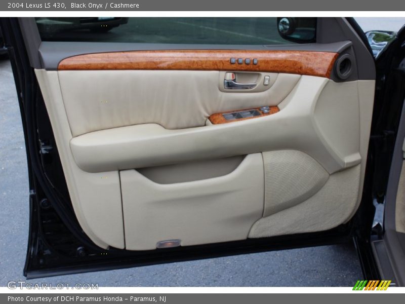 Black Onyx / Cashmere 2004 Lexus LS 430