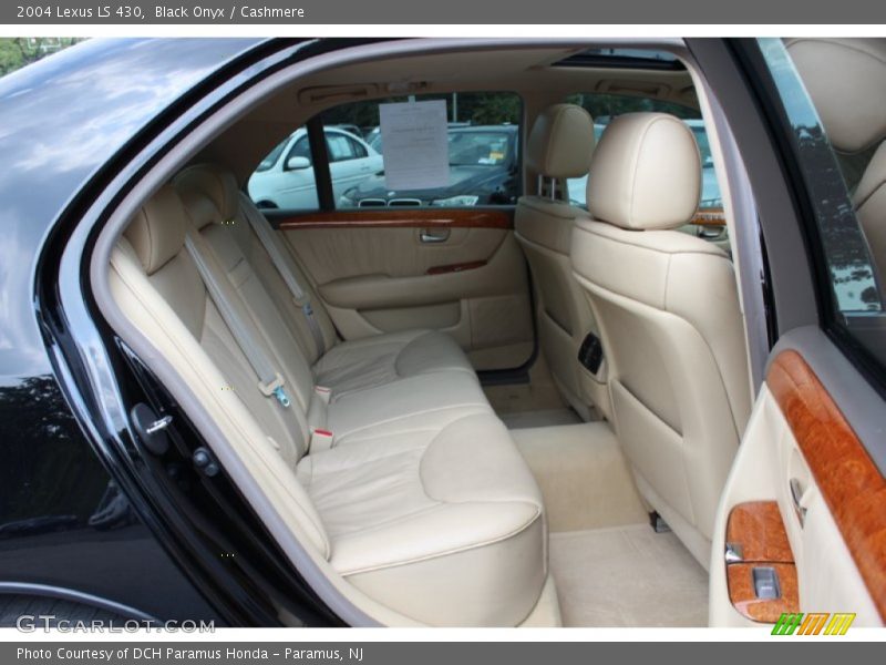 Black Onyx / Cashmere 2004 Lexus LS 430