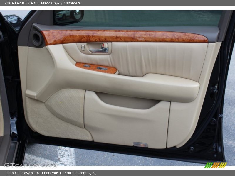 Black Onyx / Cashmere 2004 Lexus LS 430