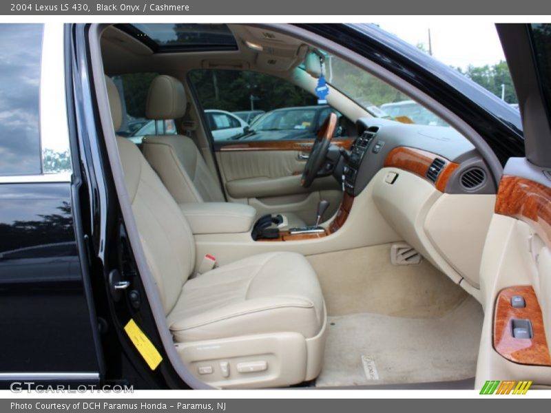 Black Onyx / Cashmere 2004 Lexus LS 430