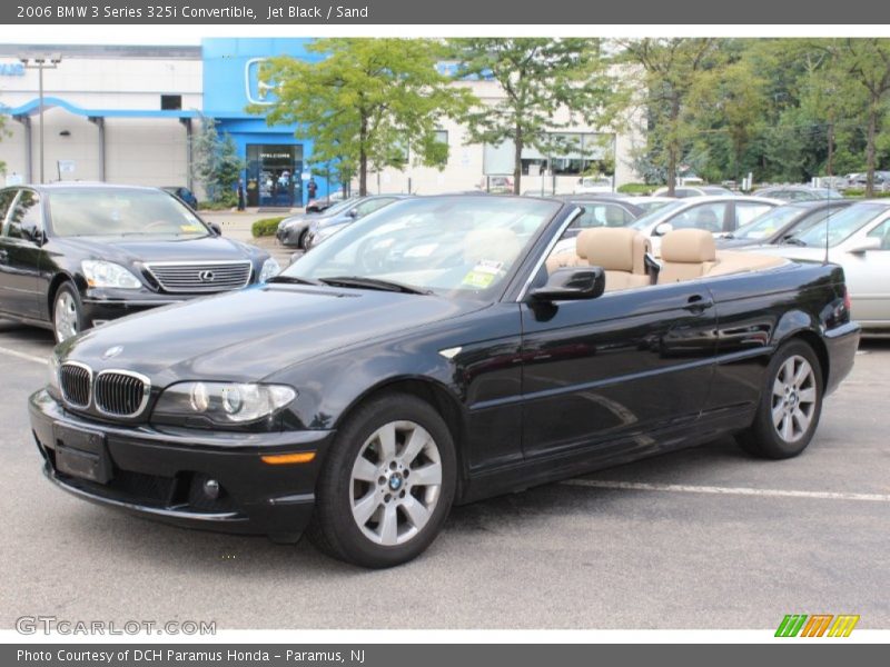 Front 3/4 View of 2006 3 Series 325i Convertible