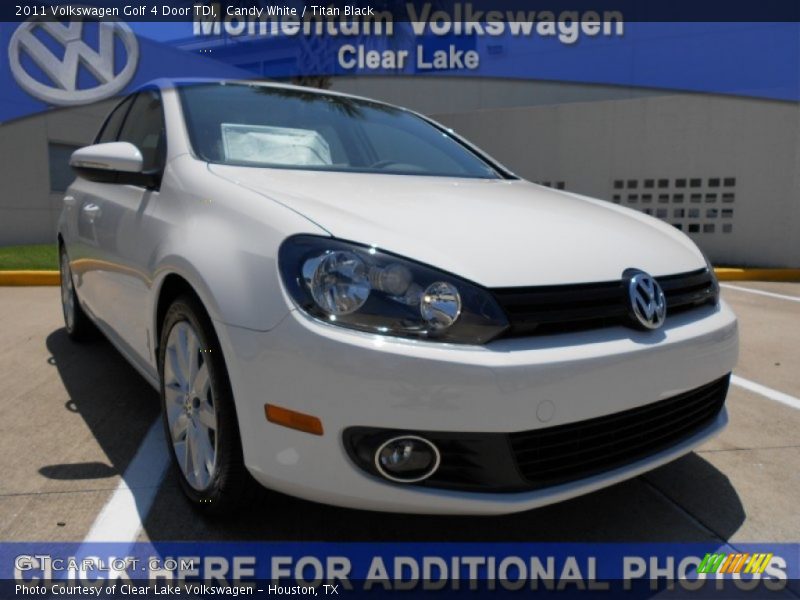 Candy White / Titan Black 2011 Volkswagen Golf 4 Door TDI