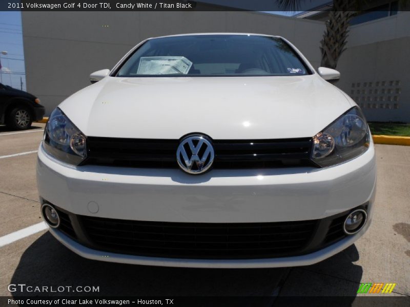 Candy White / Titan Black 2011 Volkswagen Golf 4 Door TDI