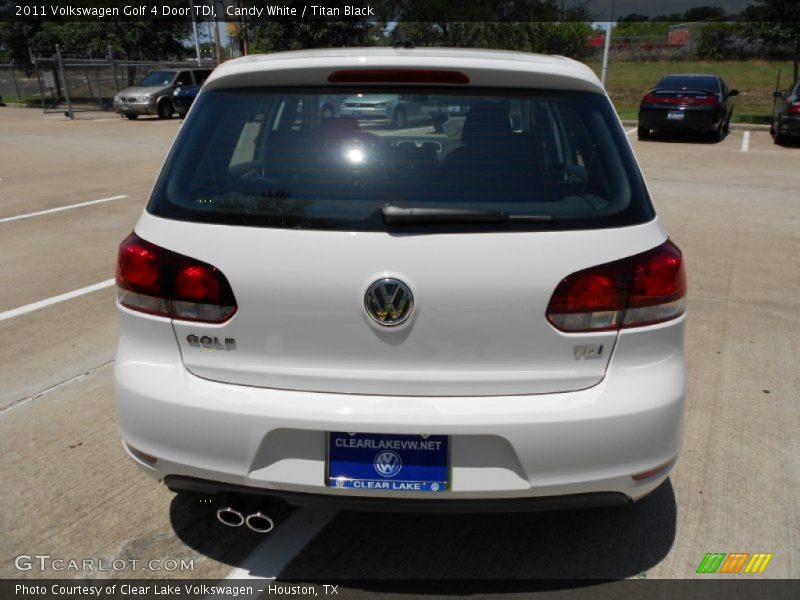 Candy White / Titan Black 2011 Volkswagen Golf 4 Door TDI