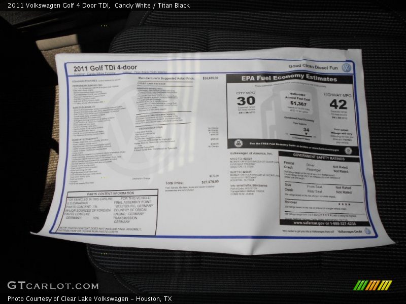 Candy White / Titan Black 2011 Volkswagen Golf 4 Door TDI