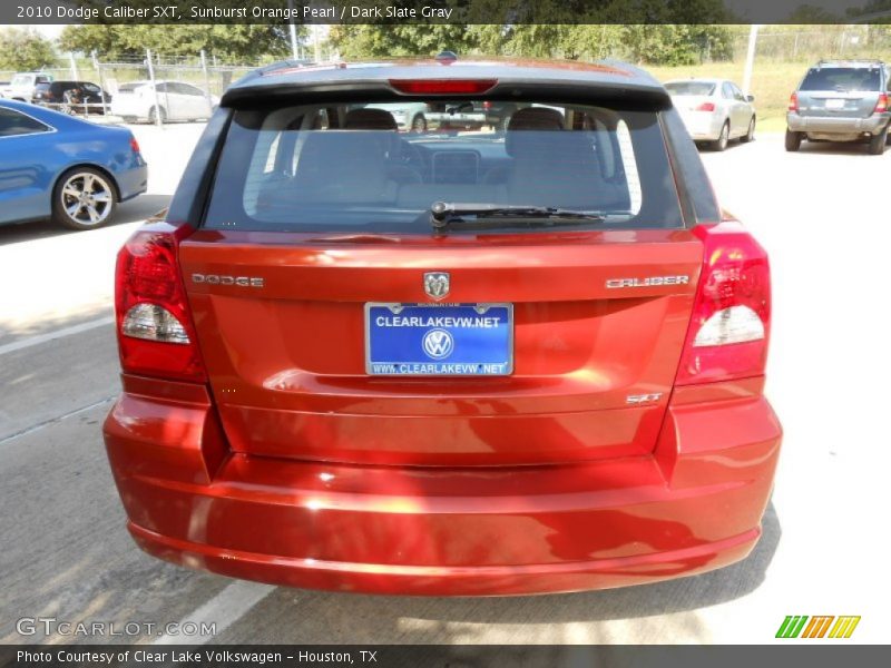 Sunburst Orange Pearl / Dark Slate Gray 2010 Dodge Caliber SXT