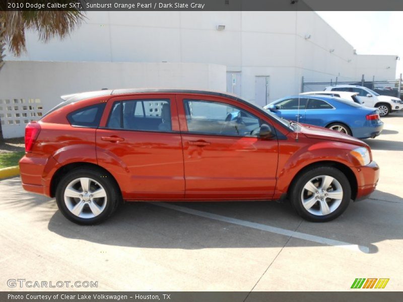 Sunburst Orange Pearl / Dark Slate Gray 2010 Dodge Caliber SXT