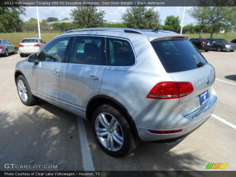 Cool Silver Metallic / Black Anthracite 2013 Volkswagen Touareg VR6 FSI Executive 4XMotion