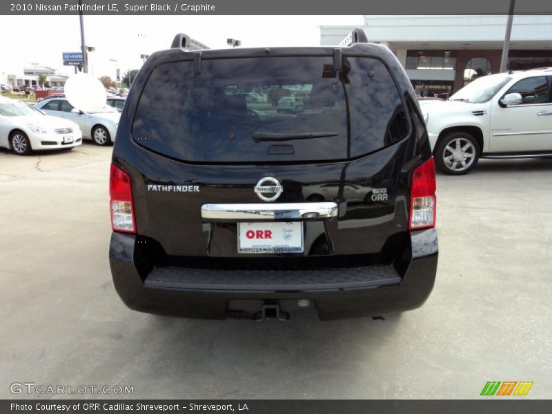 Super Black / Graphite 2010 Nissan Pathfinder LE