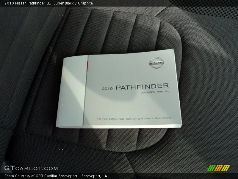 Super Black / Graphite 2010 Nissan Pathfinder LE