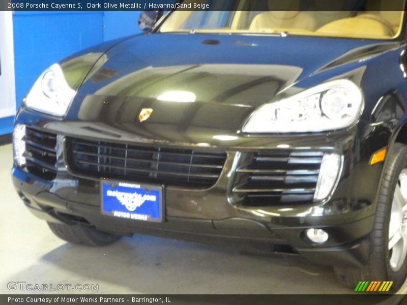 Dark Olive Metallic / Havanna/Sand Beige 2008 Porsche Cayenne S