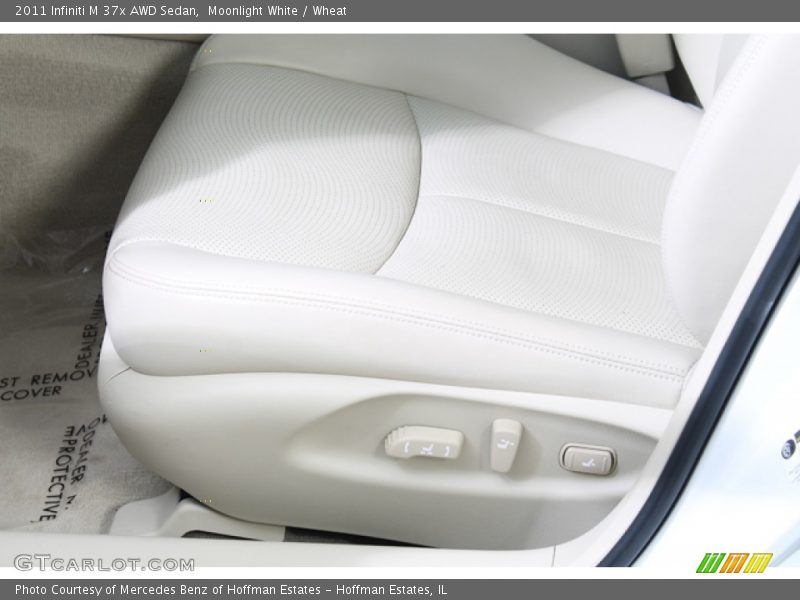 Moonlight White / Wheat 2011 Infiniti M 37x AWD Sedan